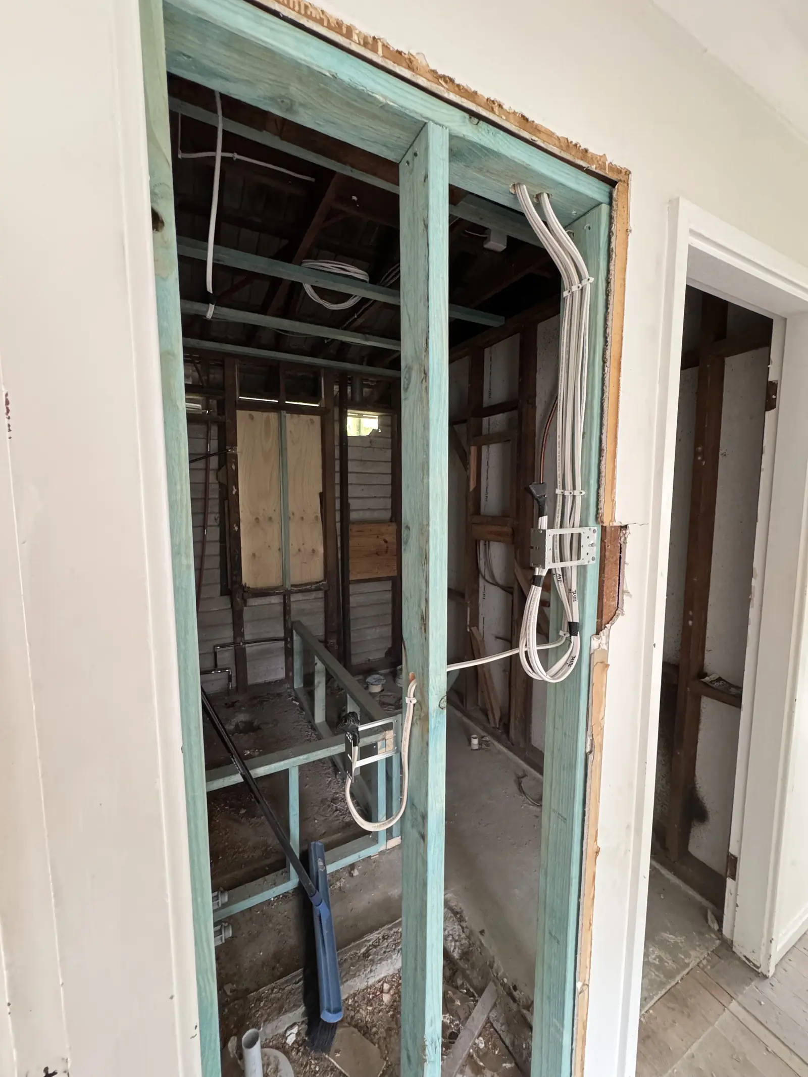 Cazlec Electrical on site in Newcastle